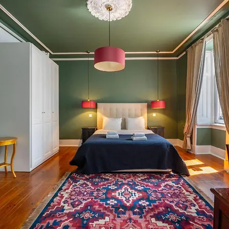 Eine Mischung Aus Altem Wort Und Modernem Charme In * Lisboa